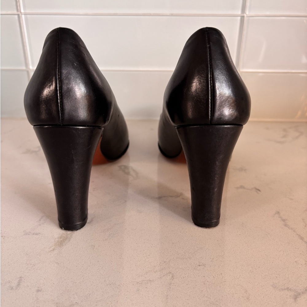 Donald J. Pliner Black Heels Classic Elegance - Picture 4 of 12